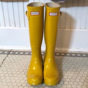 Hunter rain boots